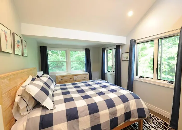 Ski Bike, Hike & Golf Townhouse W/ Hot Tub