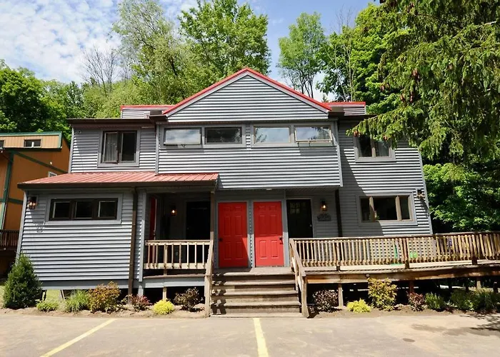 Ski Bike, Hike & Golf Townhouse W/ Hot Tub